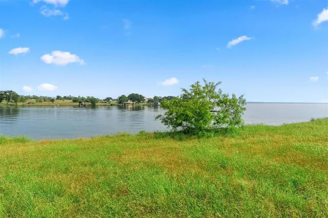 $250,000 | 7049-tbd Lk Vista Drive, Streetman, TX 75859