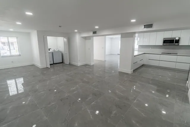 $995,000 | 11014 Westwood Lake Drive, Miami, FL 33165