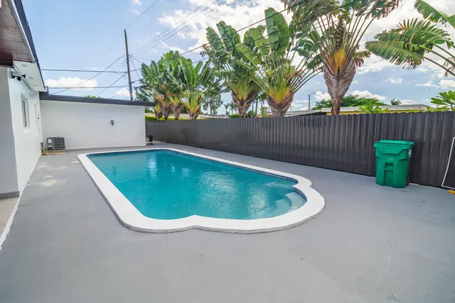 $995,000 | 11014 Westwood Lake Drive, Miami, FL 33165