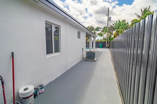 $995,000 | 11014 Westwood Lake Drive, Miami, FL 33165