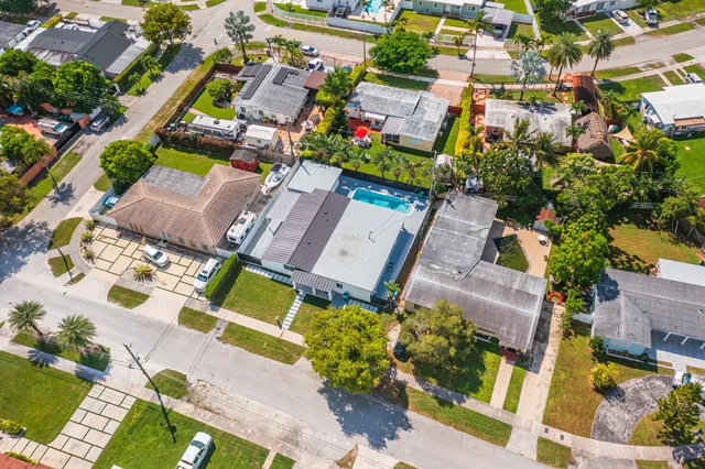 $995,000 | 11014 Westwood Lake Drive, Miami, FL 33165