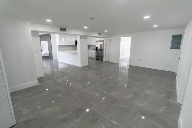 $995,000 | 11014 Westwood Lake Drive, Miami, FL 33165