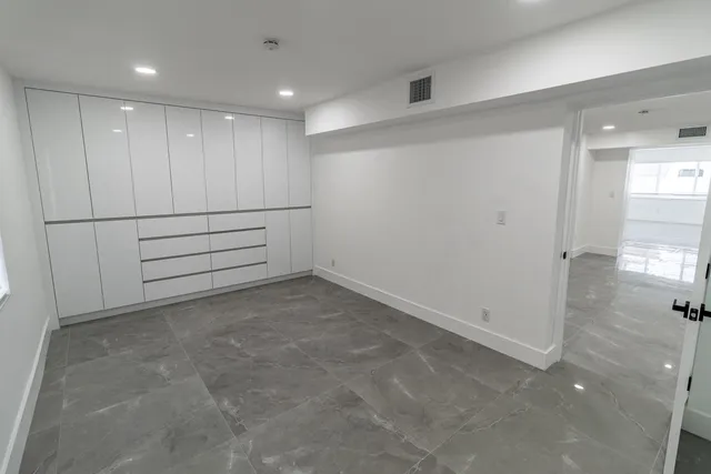 $995,000 | 11014 Westwood Lake Drive, Miami, FL 33165