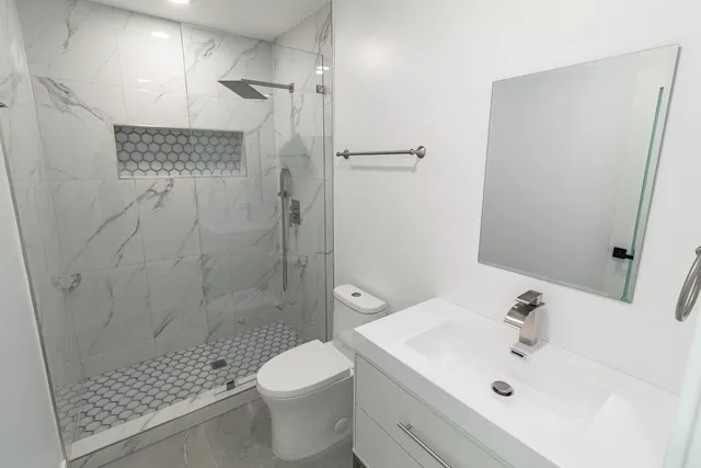 $995,000 | 11014 Westwood Lake Drive, Miami, FL 33165