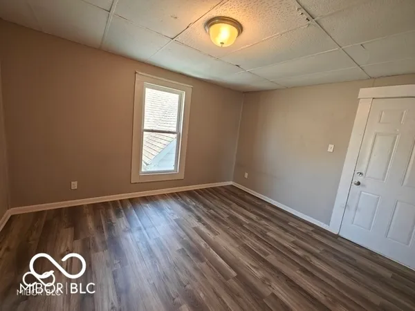 $299,900 | 106-108 West Pennsylvania Street, Shelbyville, IN 46176