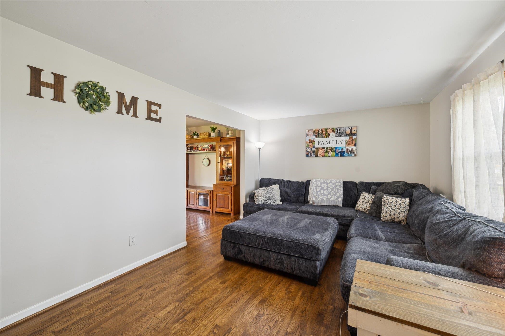 1452 North Morrish Road Flint, MI 48532 - Photo 7 of 44