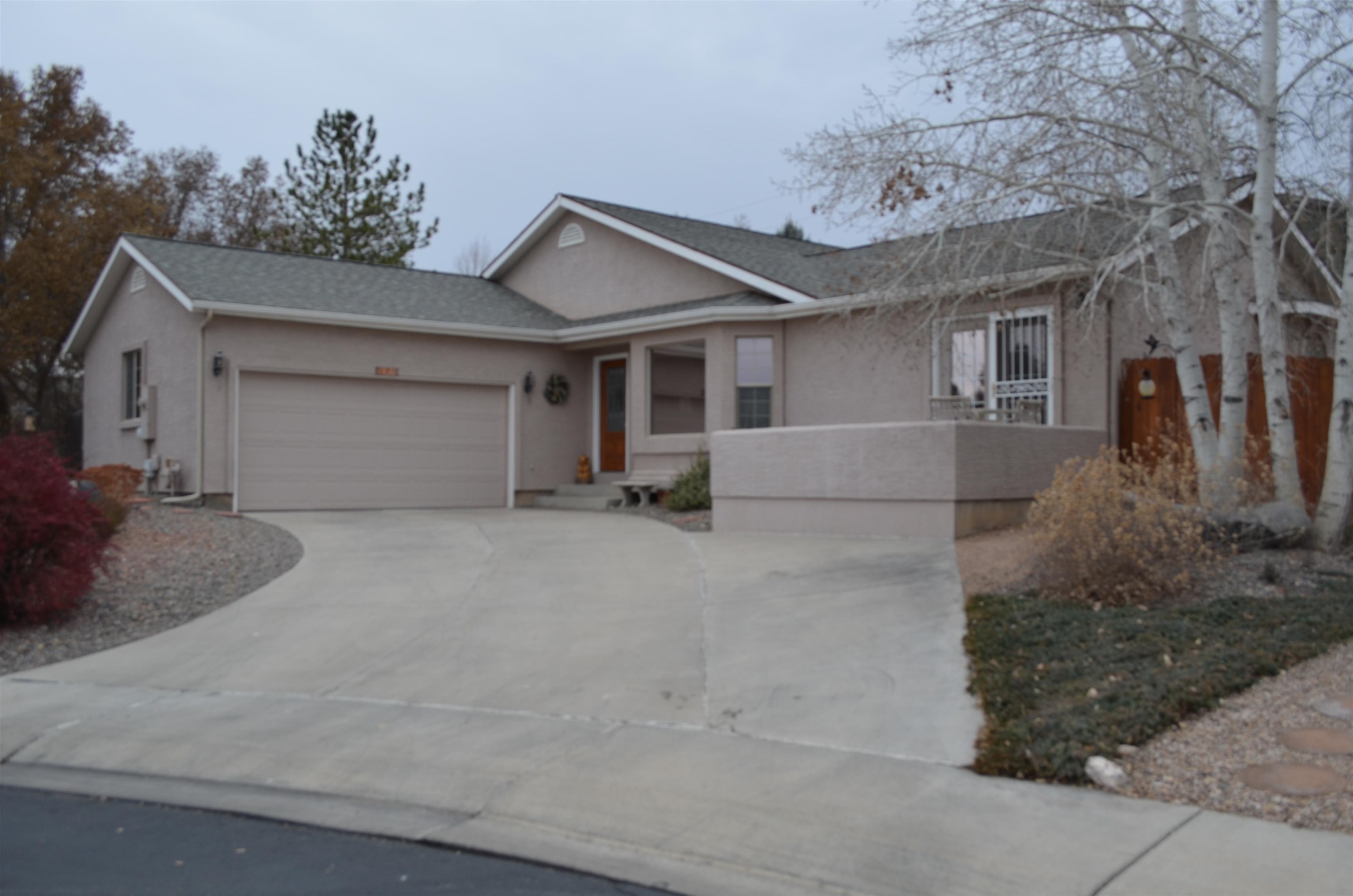 555 Rio Borde Court Grand Junction, CO 81507 - Photo 1 of 24 Gallery Image 1