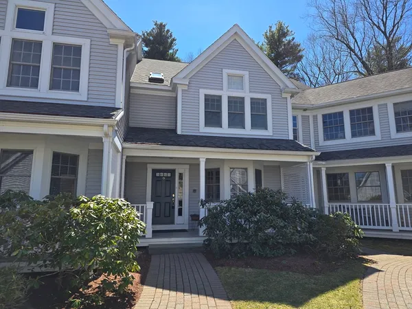 $650,000 | 9 Highcroft Way, Unit 9, Hopkinton, MA 01748