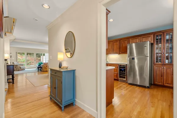 $650,000 | 9 Highcroft Way, Unit 9, Hopkinton, MA 01748