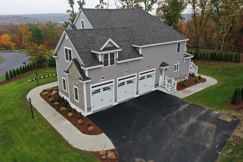 10 Chadwick Road Hudson, MA 01749 - Photo 3 of 33 Gallery Image 3