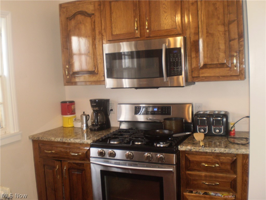 3555 Winchell Road Shaker Heights, OH 44122 - Photo 9 of 22 Gallery Image 9