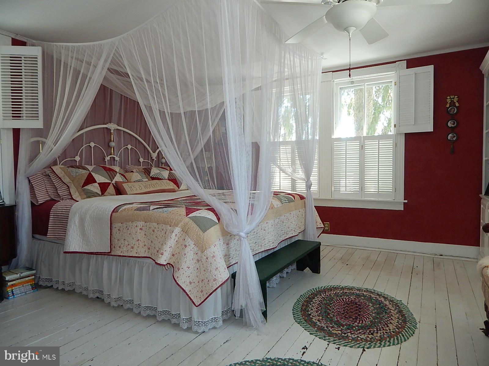 14426 Charmian Road Waynesboro, PA 17268 - Photo 15 of 24 Bedroom