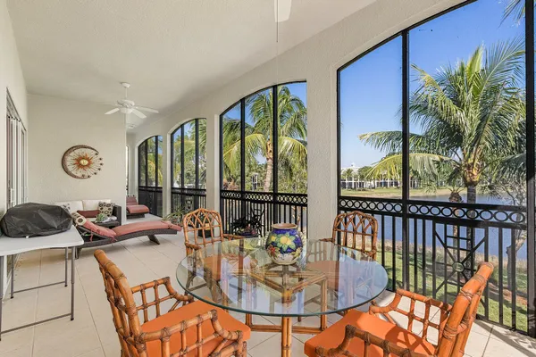 $639,900 | 9283 Museo Circle, Unit 204, Naples, FL 34114