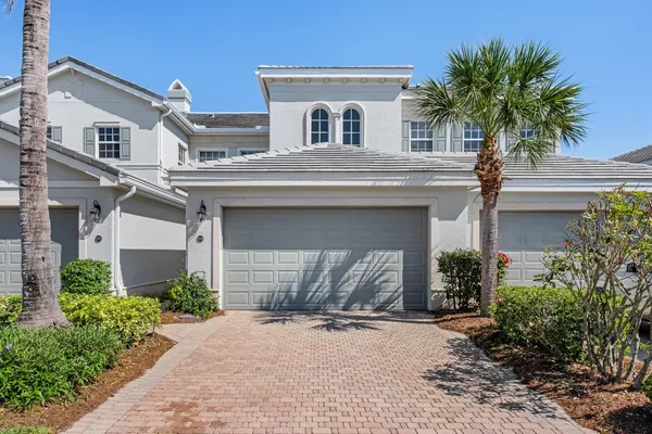 $639,900 | 9283 Museo Circle, Unit 204, Naples, FL 34114