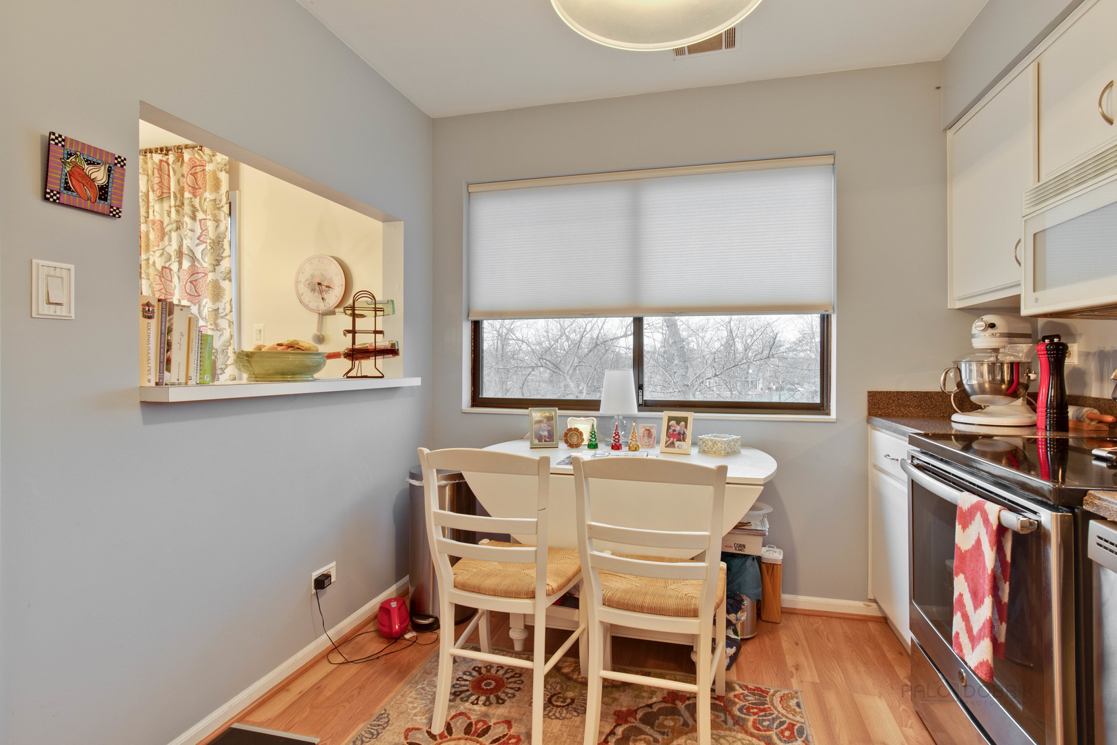 1250 Oak Hill Road, Unit B Lake Barrington, IL 60010 - Photo 7 of 18