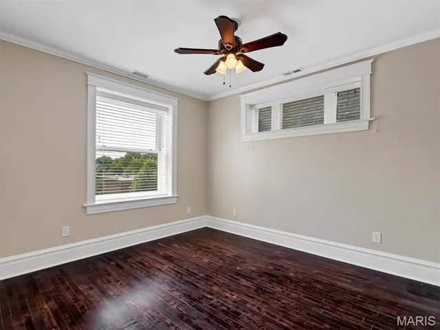 $534,999 | 3957 Shaw Boulevard, St. Louis, MO 63110