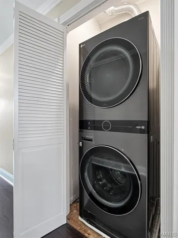 $534,999 | 3957 Shaw Boulevard, St. Louis, MO 63110