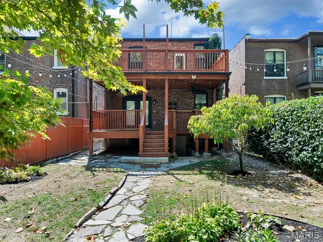 $534,999 | 3957 Shaw Boulevard, St. Louis, MO 63110