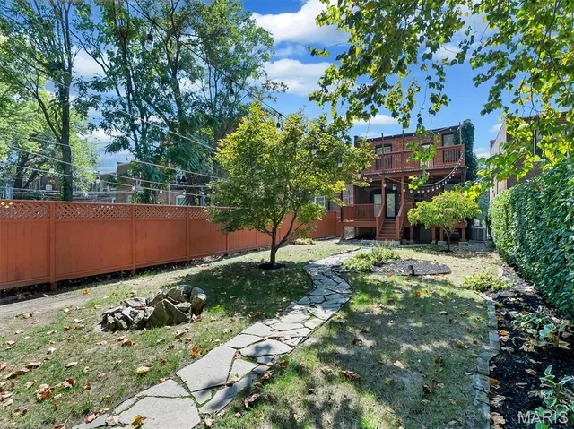 $534,999 | 3957 Shaw Boulevard, St. Louis, MO 63110