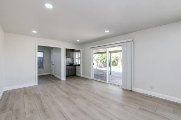 $550,000 | 4154 West Mountain View Avenue, Caruthers, CA 93609