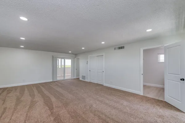 $550,000 | 4154 West Mountain View Avenue, Caruthers, CA 93609