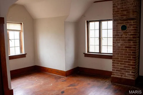 $169,900 | 102 Vine Street, Marble Hill, MO 63764