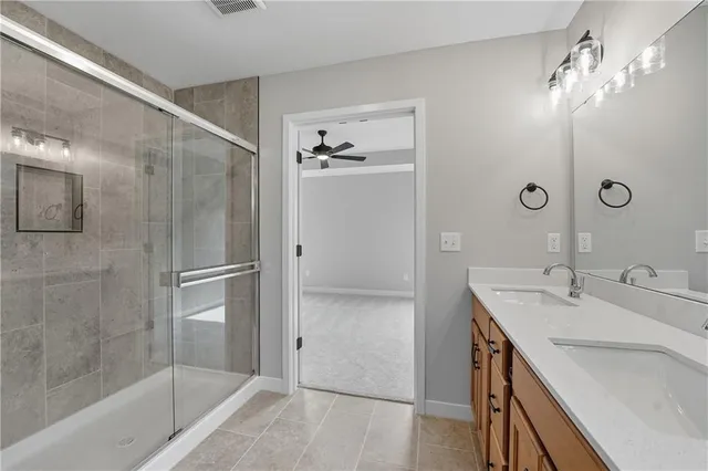 $429,950 | 701 Glenn Circle, Raymore, MO 64083