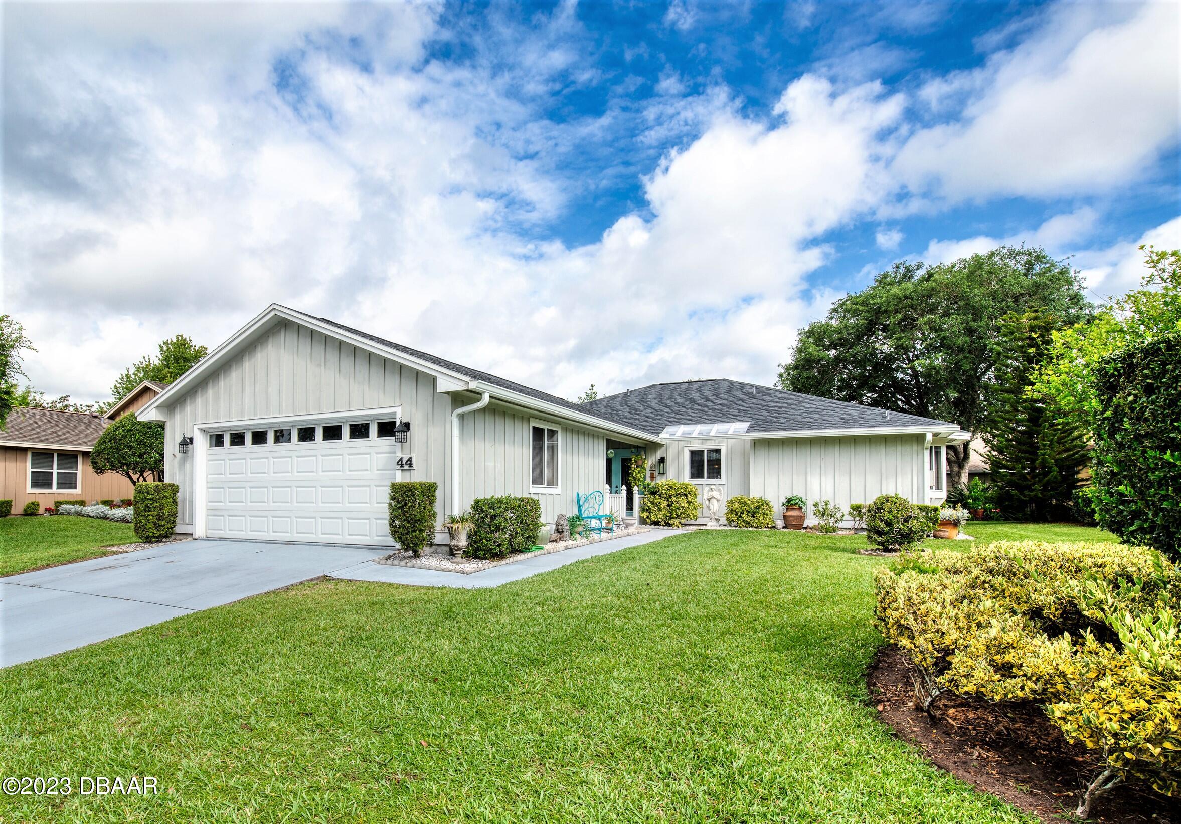 44 Treetop Circle Ormond Beach, FL 32174 - Photo 1 of 43 Front of House