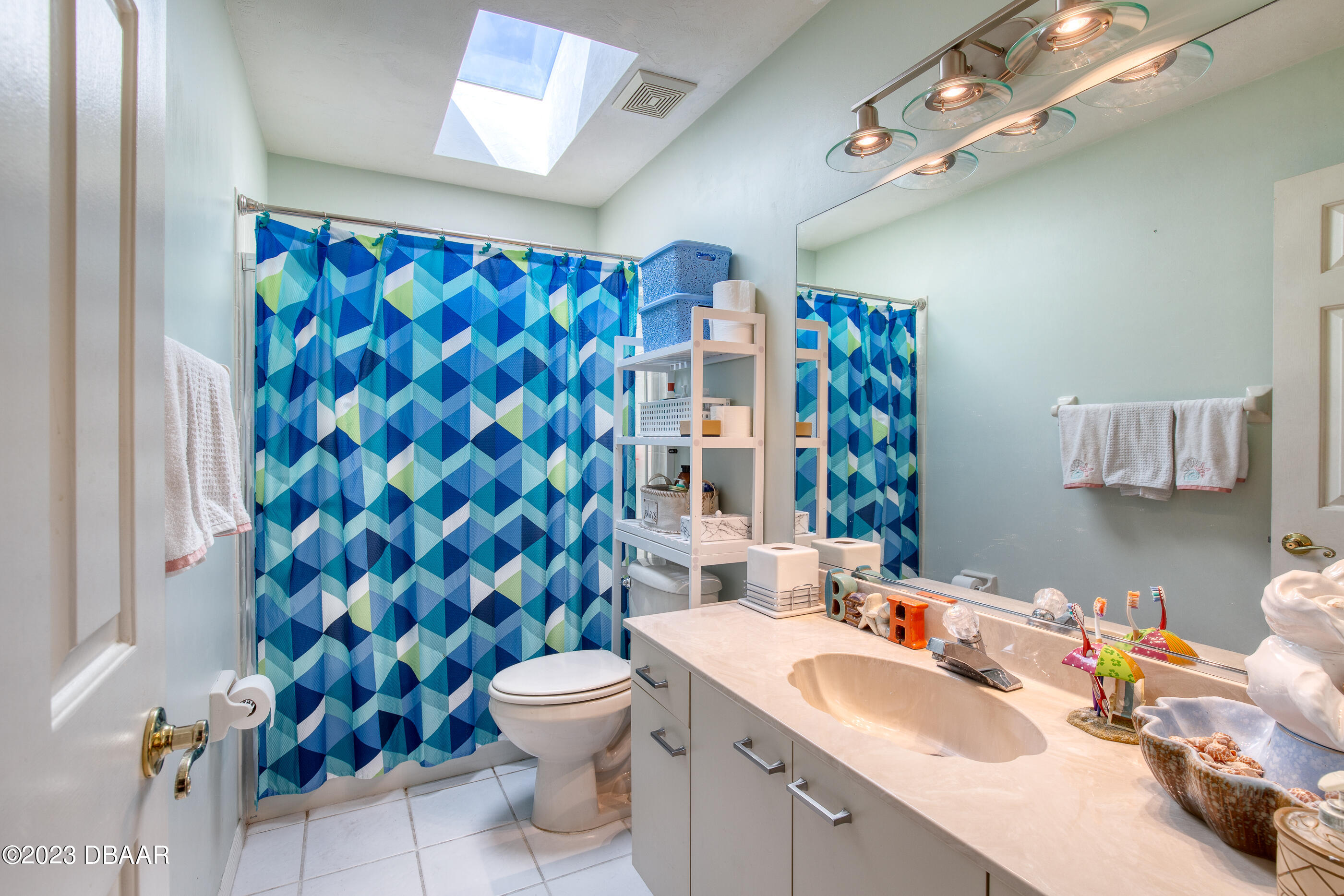 44 Treetop Circle Ormond Beach, FL 32174 - Photo 25 of 43 Second Bath