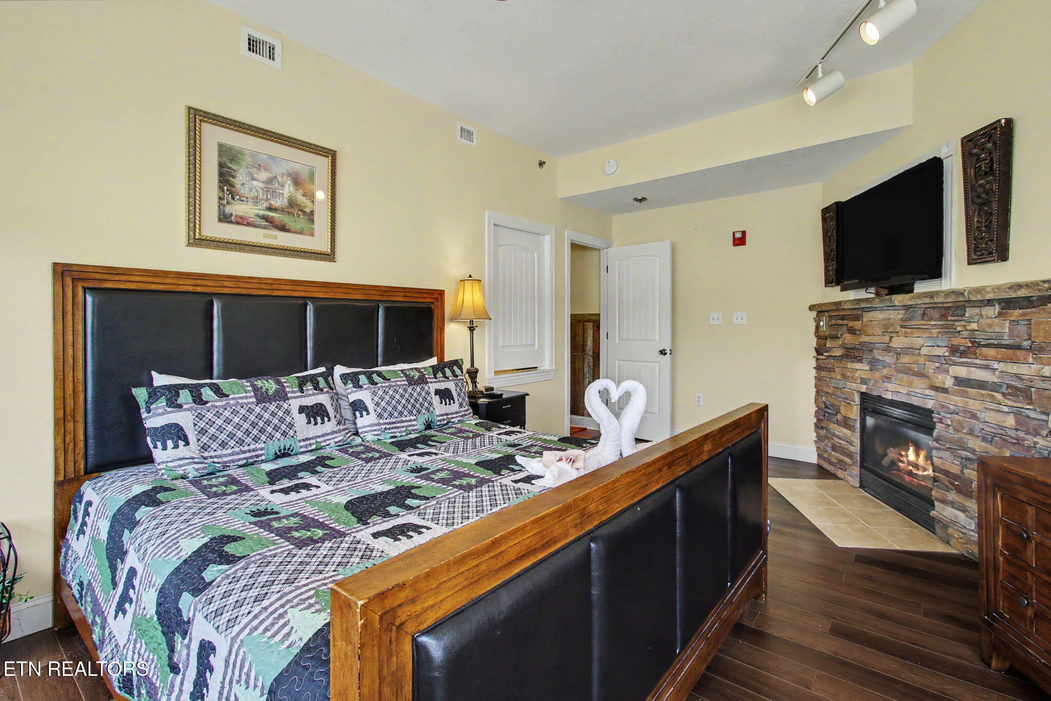 513 McCarter Road, Unit 4M Gatlinburg, TN 37738 - Photo 17 of 28 IMG_8684