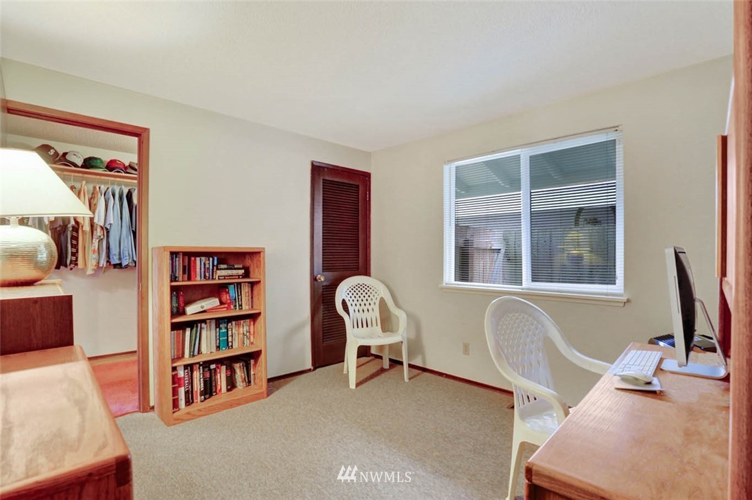 14218 Southeast 165th Place Renton, WA 98058 - Photo 18 of 25 Gallery Image 18