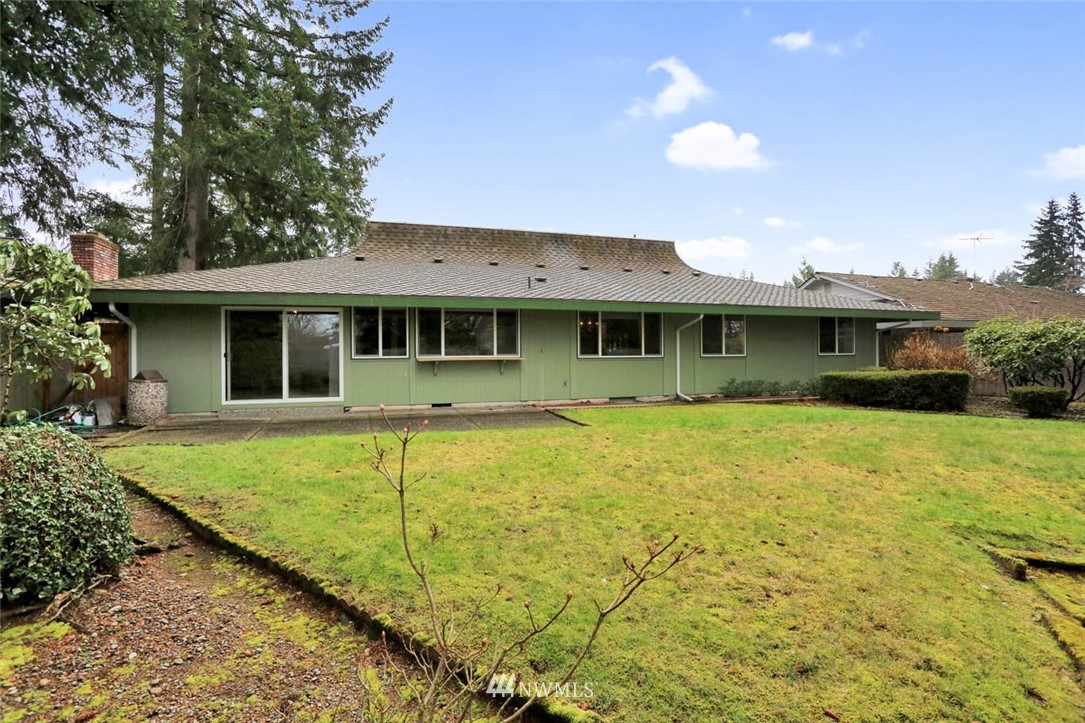 14218 Southeast 165th Place Renton, WA 98058 - Photo 24 of 25 Gallery Image 24