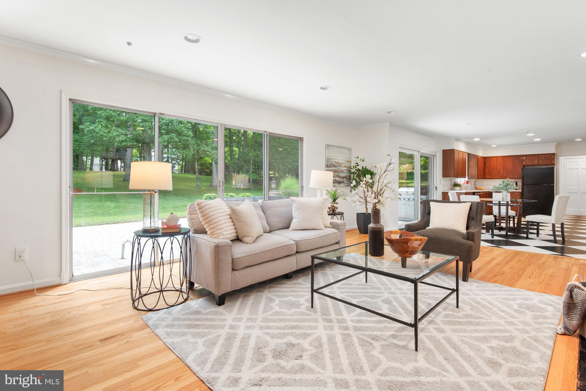 8710 Belmart Road Potomac, MD 20854 - Photo 12 of 44