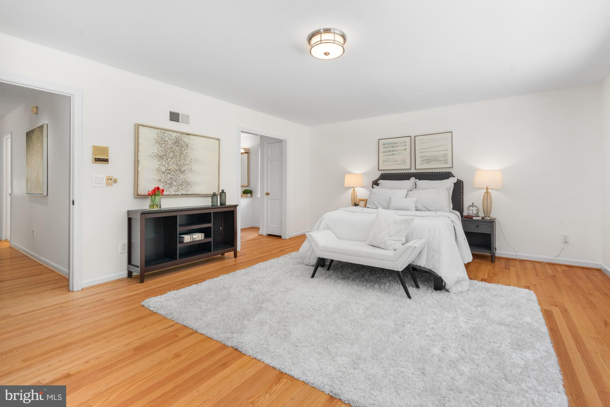 8710 Belmart Road Potomac, MD 20854 - Photo 26 of 44