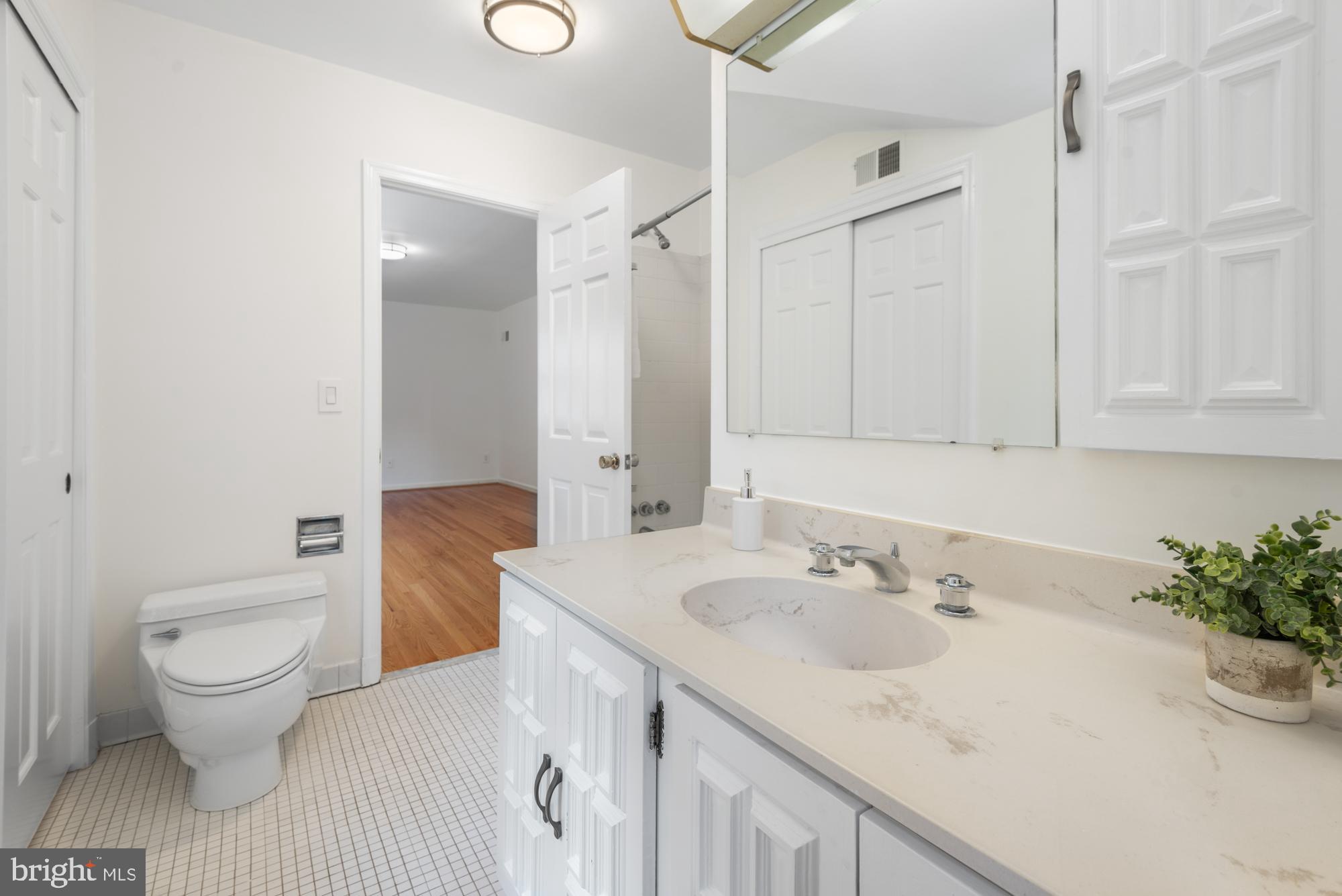 8710 Belmart Road Potomac, MD 20854 - Photo 30 of 44