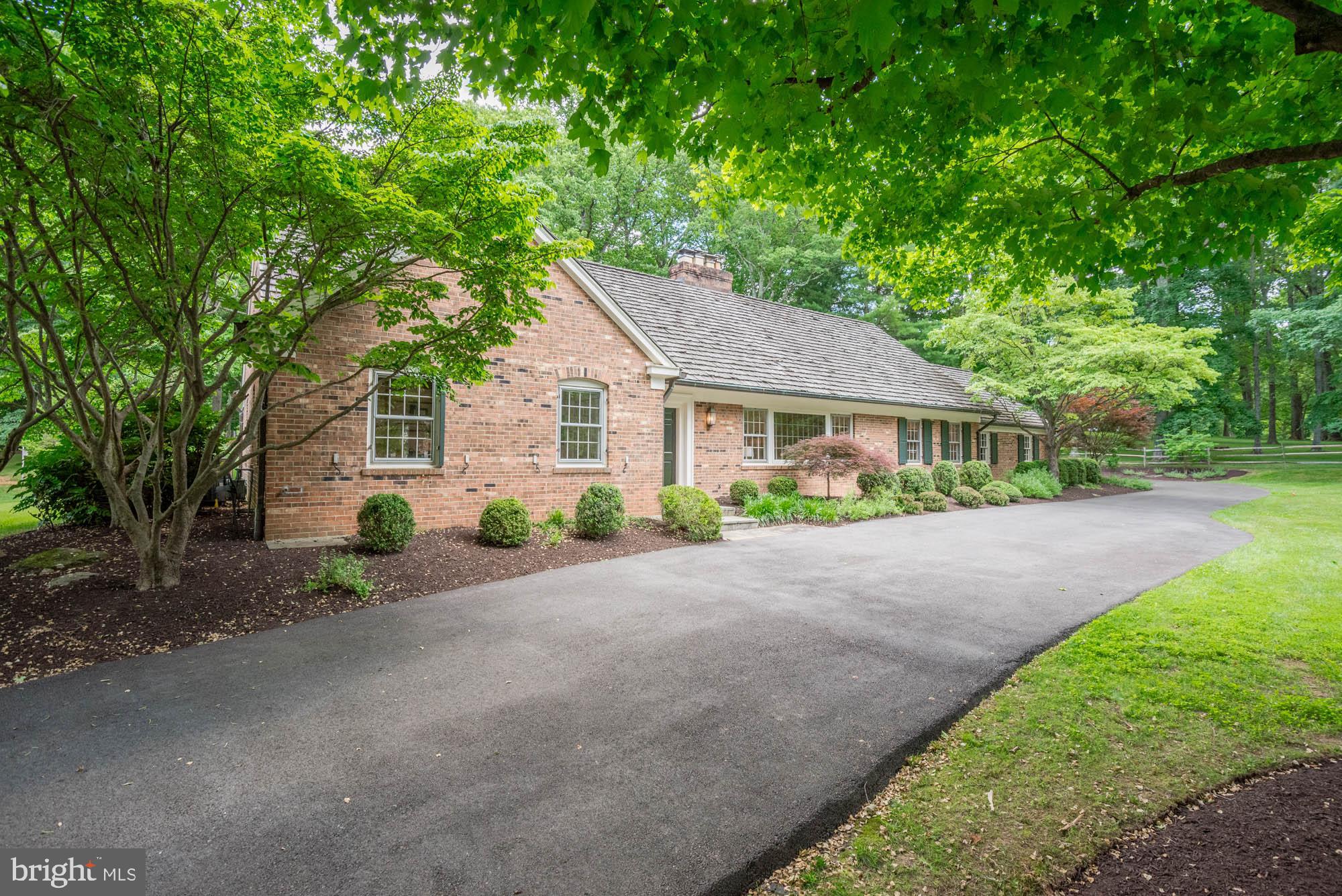 8710 Belmart Road Potomac, MD 20854 - Photo 3 of 44