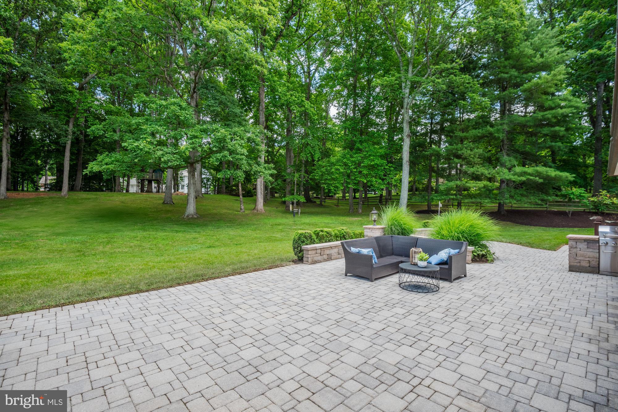 8710 Belmart Road Potomac, MD 20854 - Photo 38 of 44