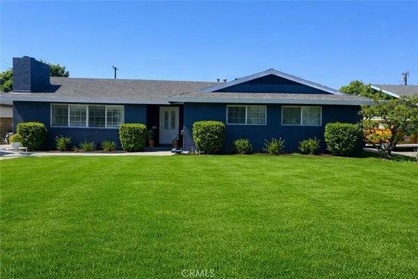 $1,425,000 | 918 North Cleveland Street, Orange, CA 92867