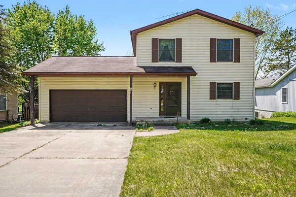 $269,900 | 2675 West Lily Lake Road, Harrison, MI 48625