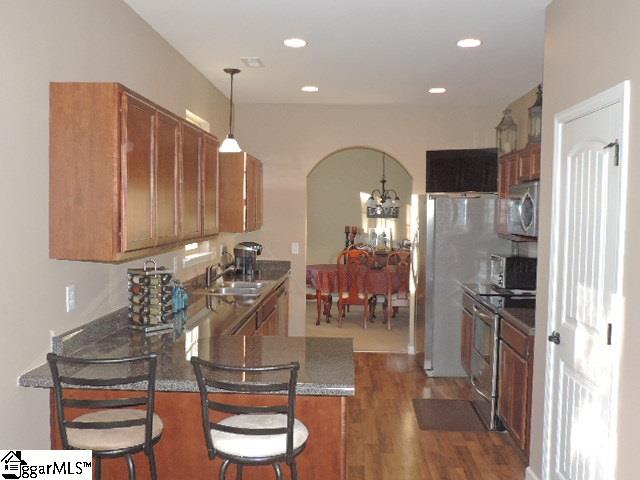 302 Forked Oak Way Fountain Inn, SC 29644 - Photo 3 of 22 Gallery Image 3