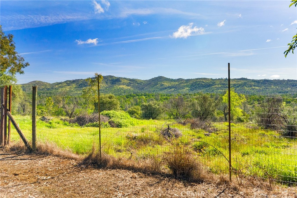 32 Mission Olive Road Oroville, CA 95966 - Photo 39 of 52 a view of a city