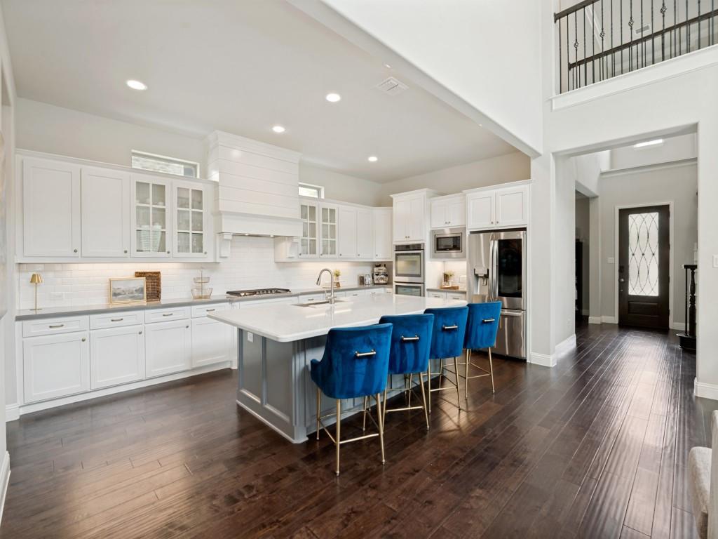 1899 Evening Star Road Frisco, TX 75033 - Photo 2 of 29