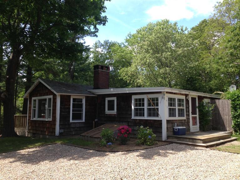 18 Hi Ona Hill Road Centerville, MA 02632 - Photo 1 of 12 Primary Photo