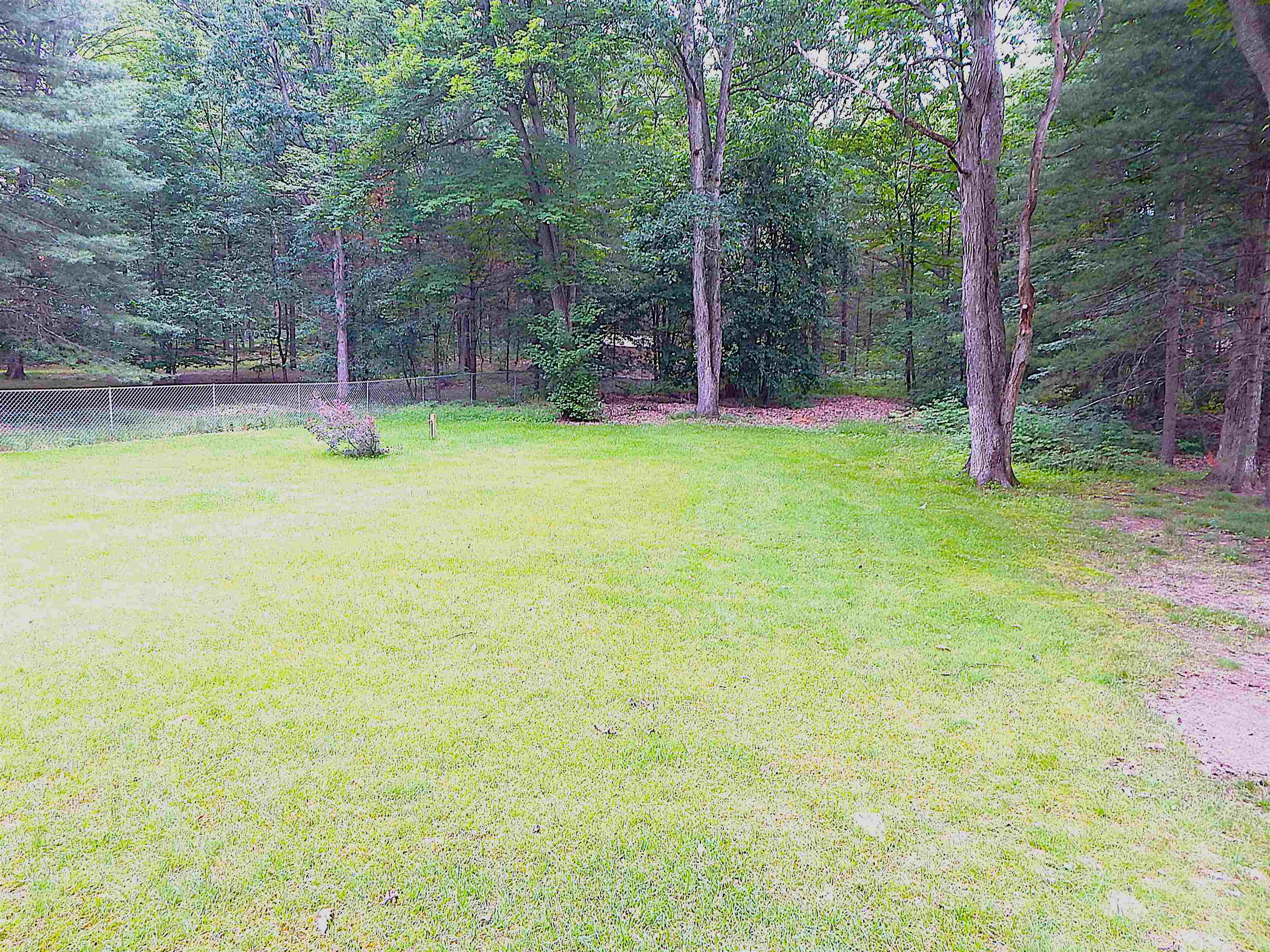 1492 Innwood North Interlochen, MI 49643 - Photo 16 of 19 1947542-9880cfdb-7eec-4b50-942e-19cddd7ba21e.JPG