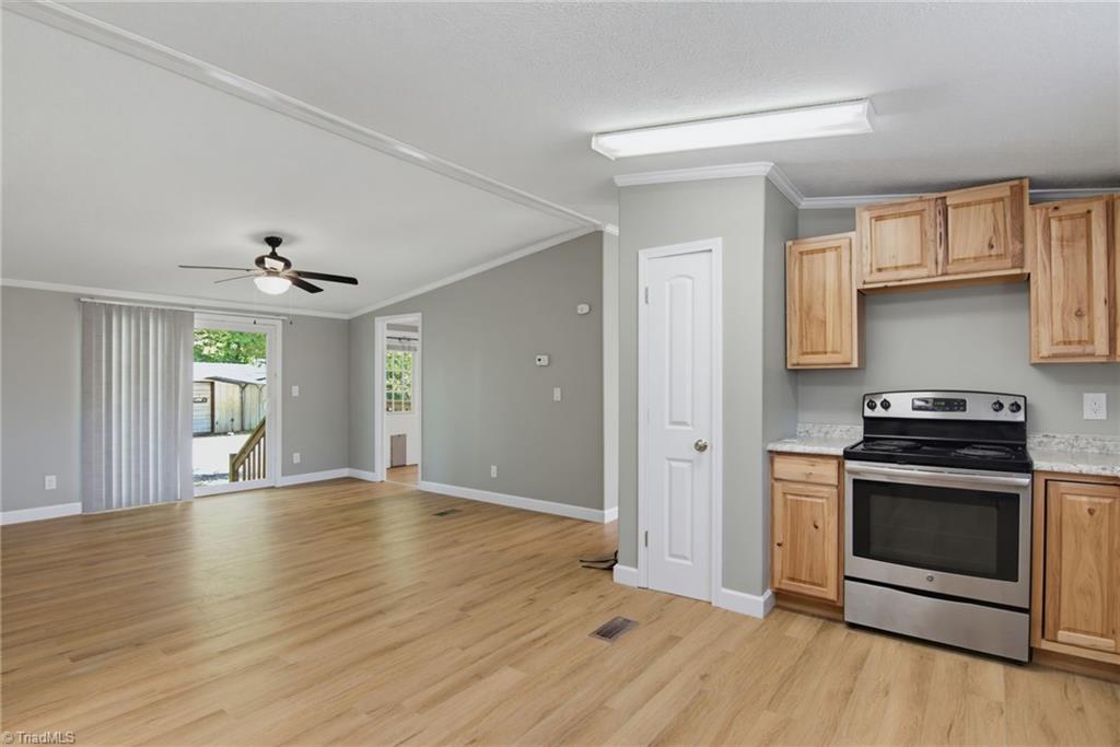 1041 Whitts Road Madison, NC 27025 - Photo 14 of 39