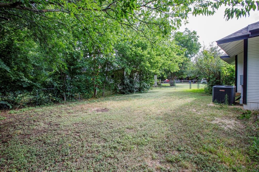 301 Madison Street Cleburne, TX 76033 - Photo 29 of 30