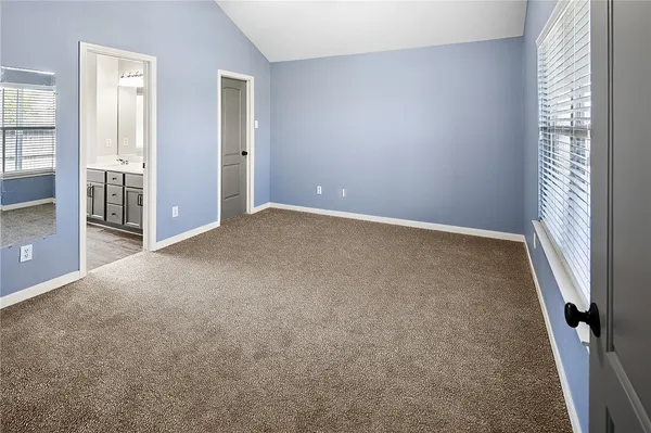 $1,900 | 916 Crested Point Drive, College Station, TX 77845