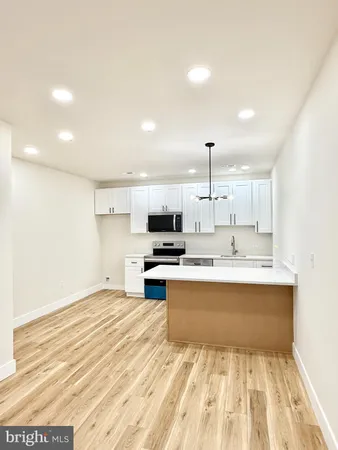 $1,950 | 151 North York Street, Unit C, Pottstown, PA 19464