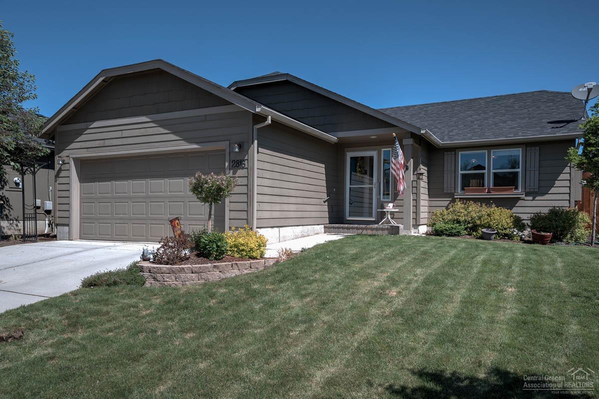2816 Northeast Spring Water Place Bend, OR 97701 - Photo 1 of 16 Gallery Image 1