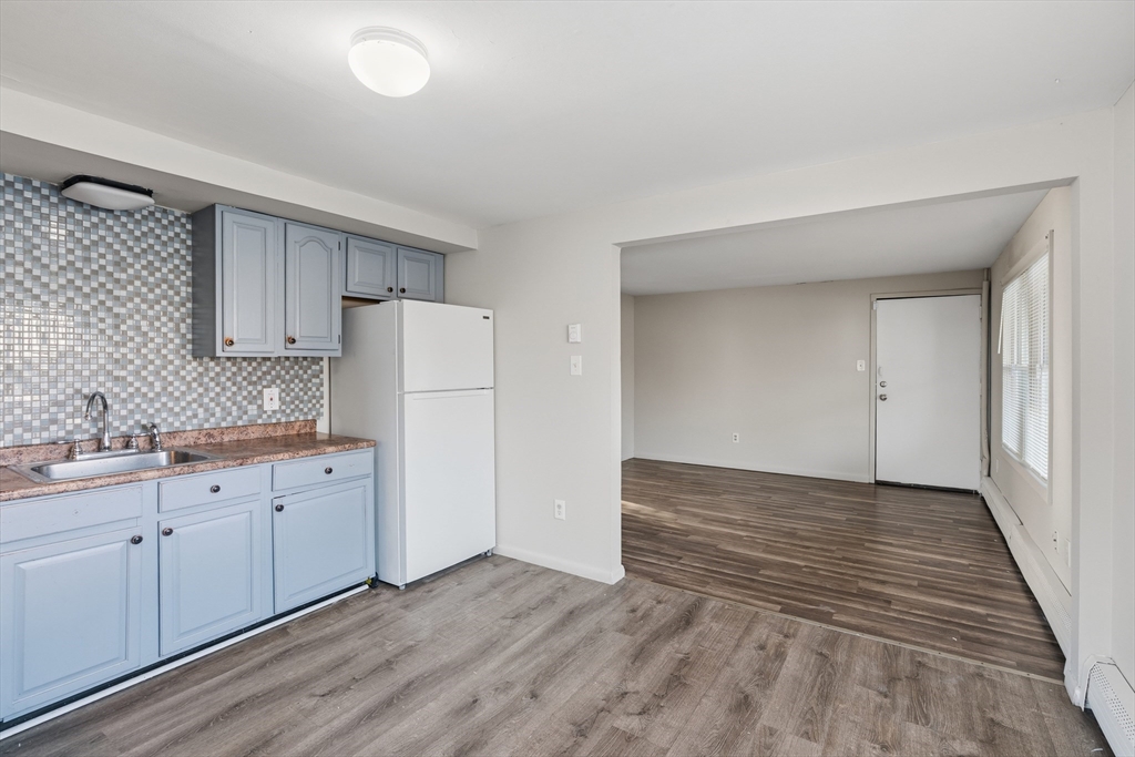 120 Orchard Street, Unit B Springfield, MA 01107 - Photo 3 of 13